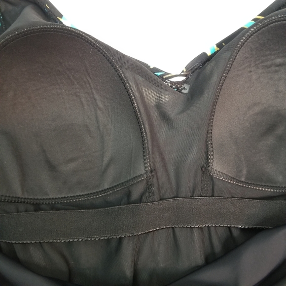 Krystal Maillot Plus 20W Black One Piece Swimsuit - Picture 9 of 14